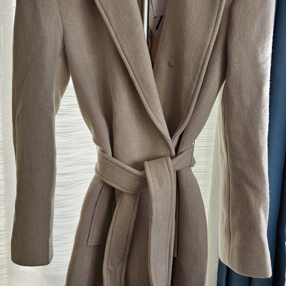 ZARA MANTECO ITALIAN FABRIC. - Picture 5 of 17